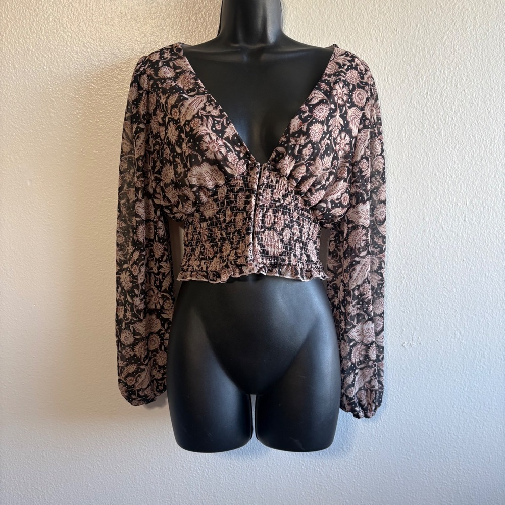 Forever21 Size Medium Black Pink Whimsigoth Long Sleeve Crop Top Celestial
